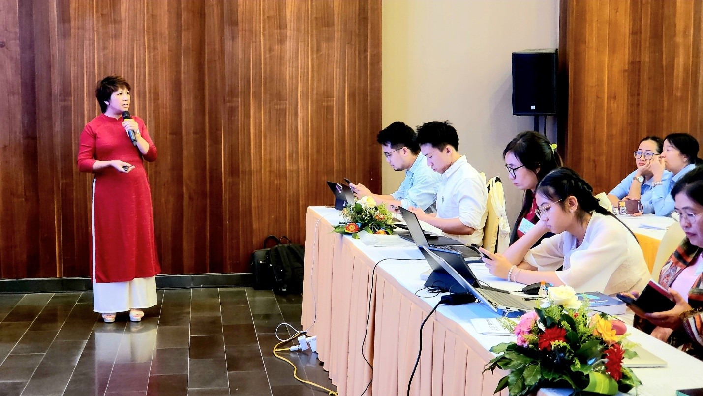 Trường ĐHKHXH&VN cung cấp khoá tập huấn về AI cho cán bộ thư viện tại Hội nghị quốc tế ICLISSP2025 9 tt tv 4
