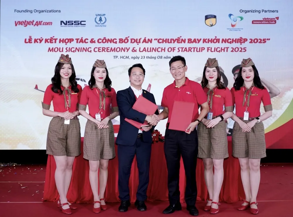 Vietjet đồng sáng lập ‘Chuyến bay Khởi nghiệp’, sáng kiến thúc đẩy đổi mới sáng tạo Việt Nam - Ấn Độ 3 Vietjet đồng sáng lập ‘Chuyến bay Khởi nghiệp’, sáng kiến thúc đẩy đổi mới sáng tạo Việt Nam - Ấn Độ.jpg