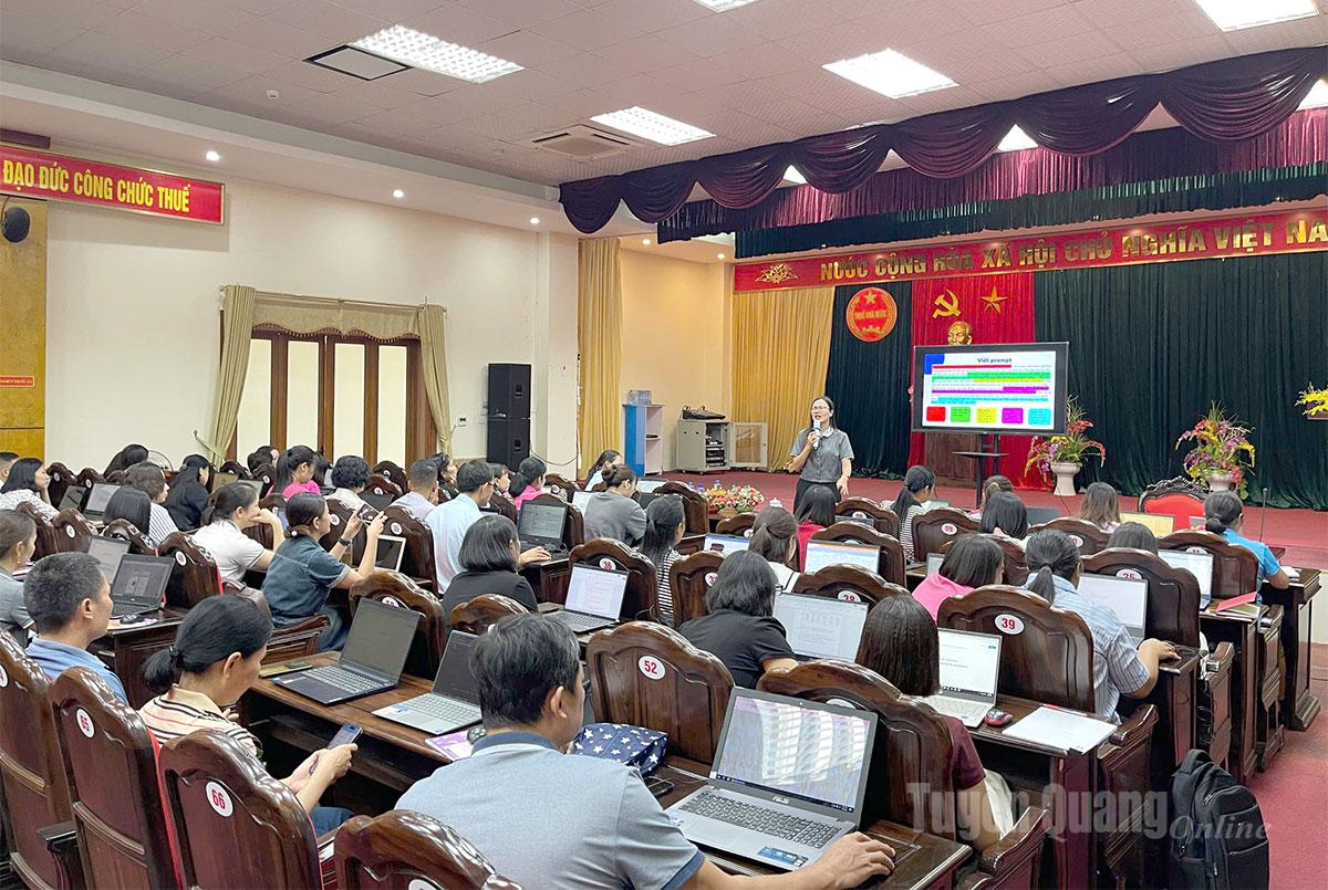 Toàn cảnh lớp tập huấn