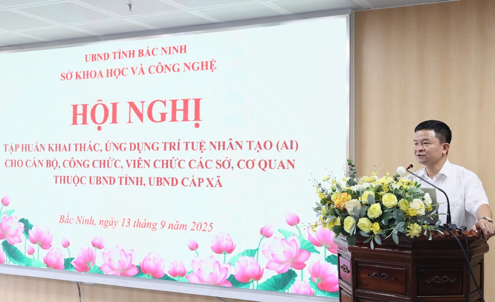 Bắc Ninh tổ chức tập huấn về khai thác và ứng dụng trí tuệ nhân tạo 2 139.jpg