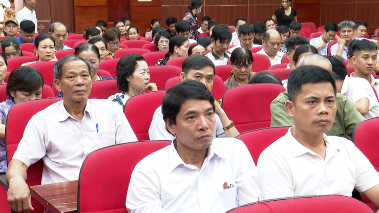 Hội nghị tập huấn nâng cao nhận thức, kỹ năng ứng dụng trí tuệ nhân tạo (AI) trong giải quyết công việc.- Ảnh 3.
