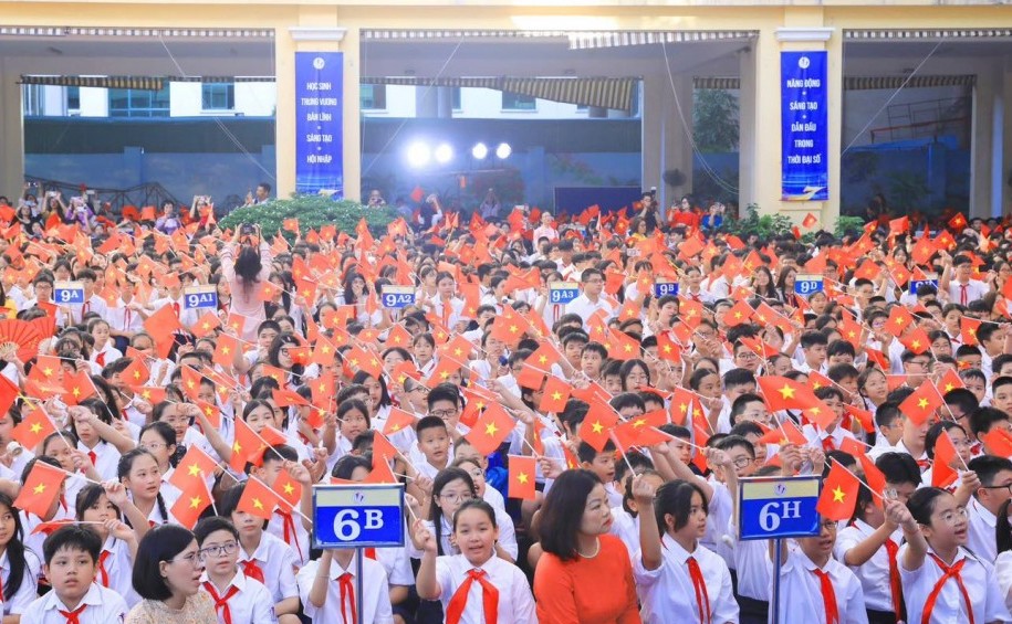 Trường THPT Việt Đức đẩy mạnh ứng dụng AI trong dạy và học 6 Tiếng trống khai trường và kỳ vọng đổi mới giáo dục Việt Nam