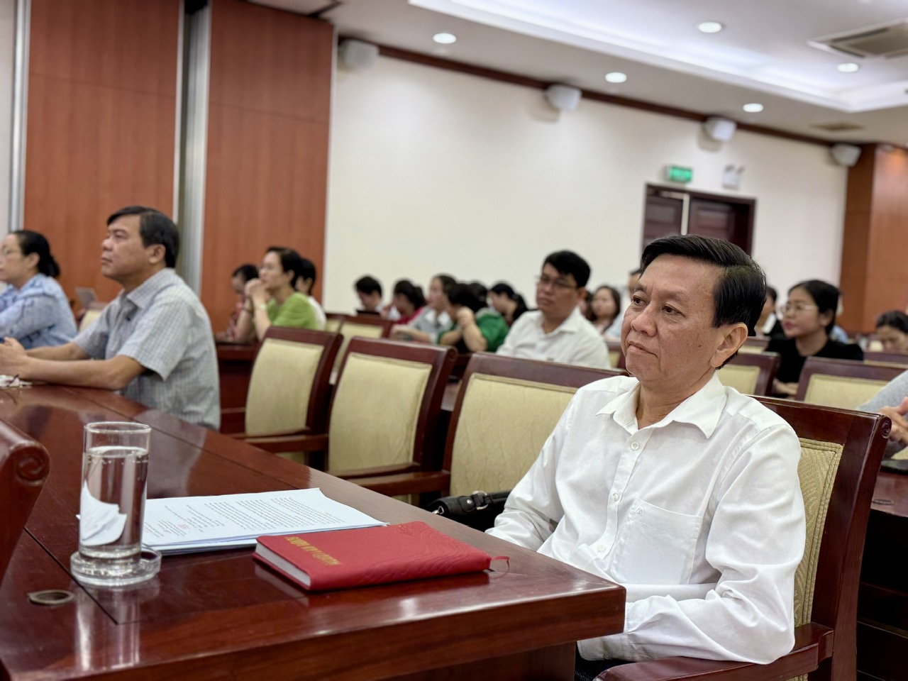 AI không thay thế cho tư duy độc lập của người cán bộ Đảng - Ảnh 1.