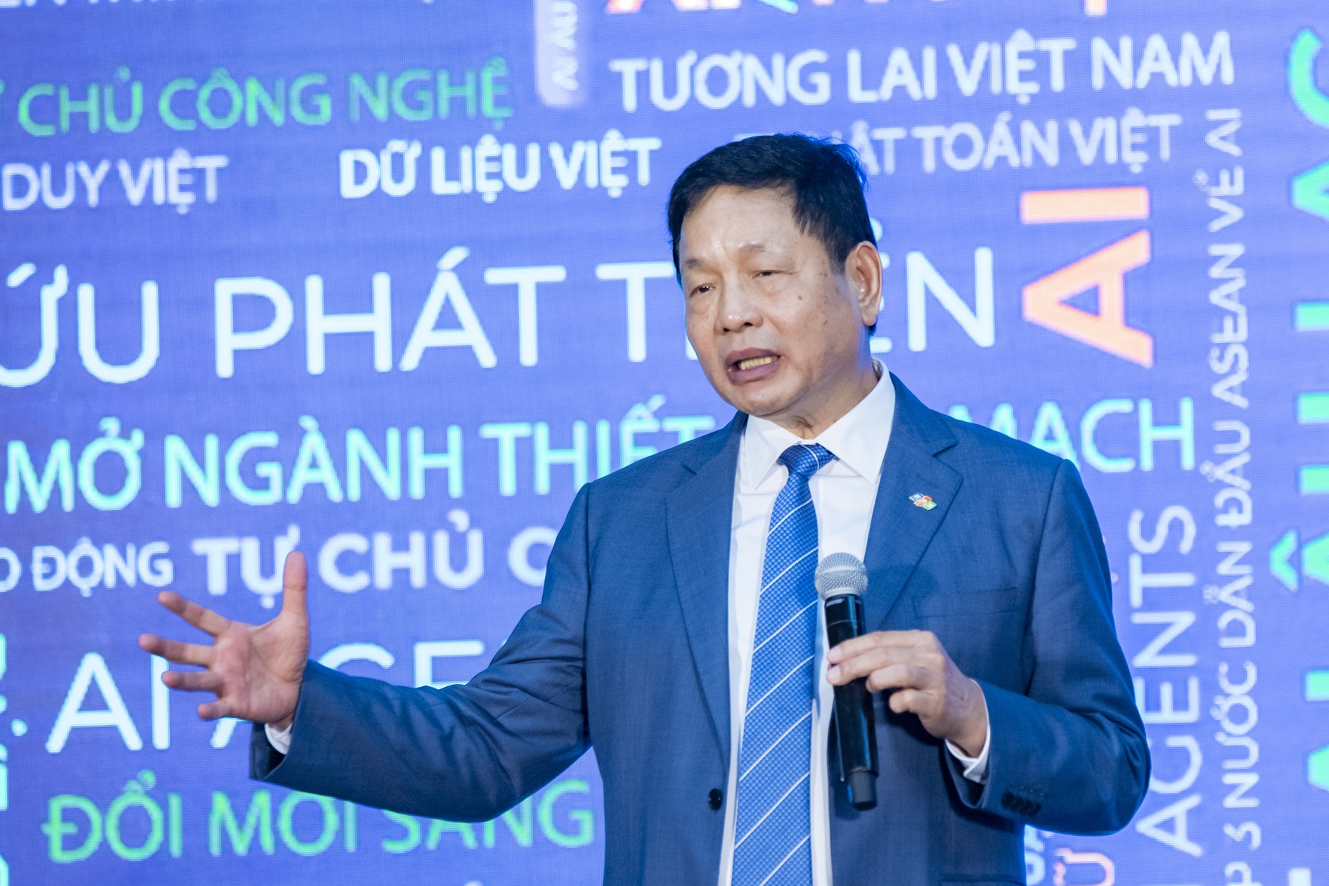 84% doanh nghiệp dự định phân bổ từ 1 đến 2 triệu USD cho sáng kiến về GenAI 2 FPT thưởng 1 triệu USD cho cá nhân, tổ chức đóng góp thành tựu AI của đất nước