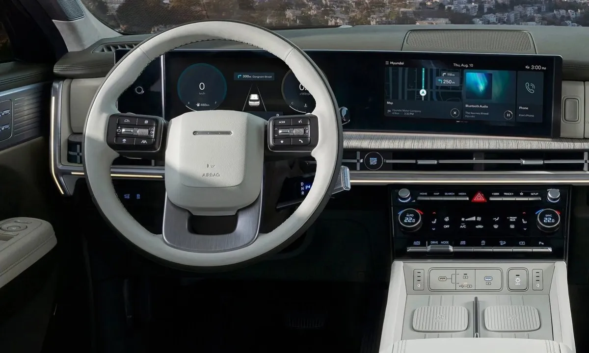 Hyundai và Genesis tiếp tục dẫn đầu công nghệ AI trong ôtô 2 Hyundai-Santa-Fe-1-1756888441-4981-1756889208