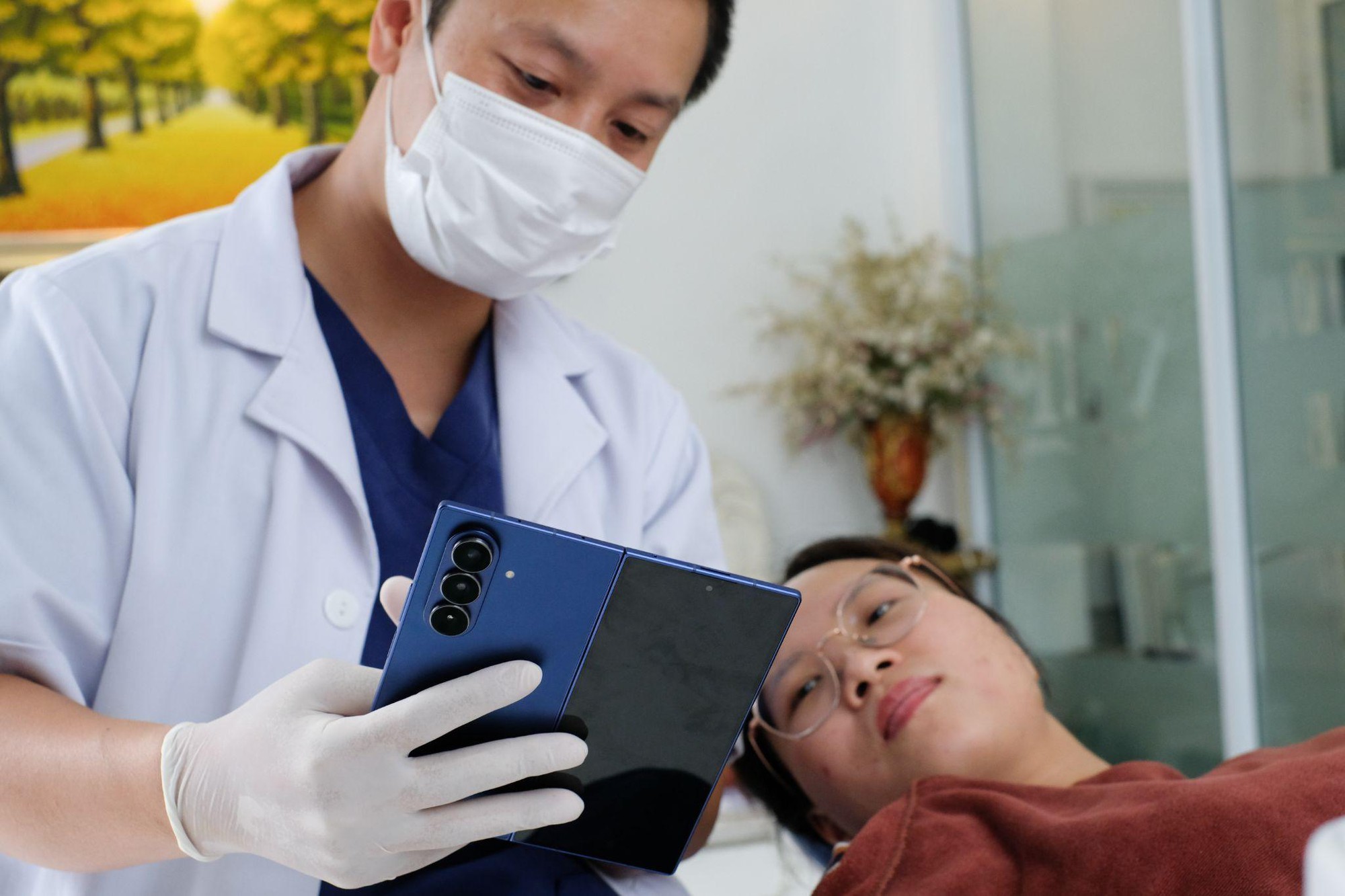 Galaxy AI hiểu tiếng Việt của Galaxy Z Fold7 thay đổi cách người dùng làm việc mỗi ngày- Ảnh 5. Galaxy AI hiểu tiếng Việt của Galaxy Z Fold7 thay đổi cách người dùng làm việc mỗi ngày- Ảnh 5.