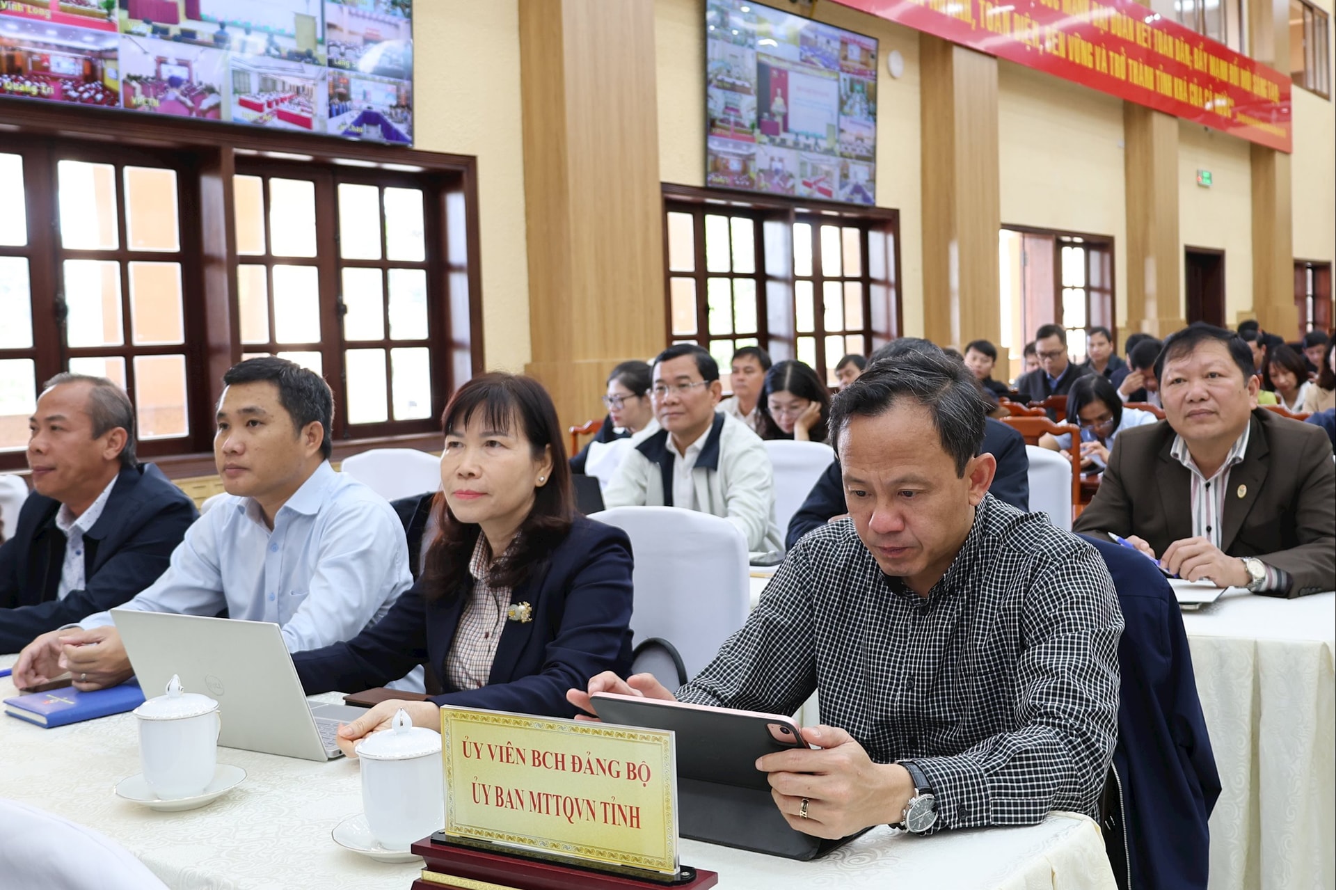 Hội nghị toàn quốc tập huấn ứng dụng trí tuệ nhân tạo cho các cấp ủy Đảng 5 Các đại biểu dự hội nghị