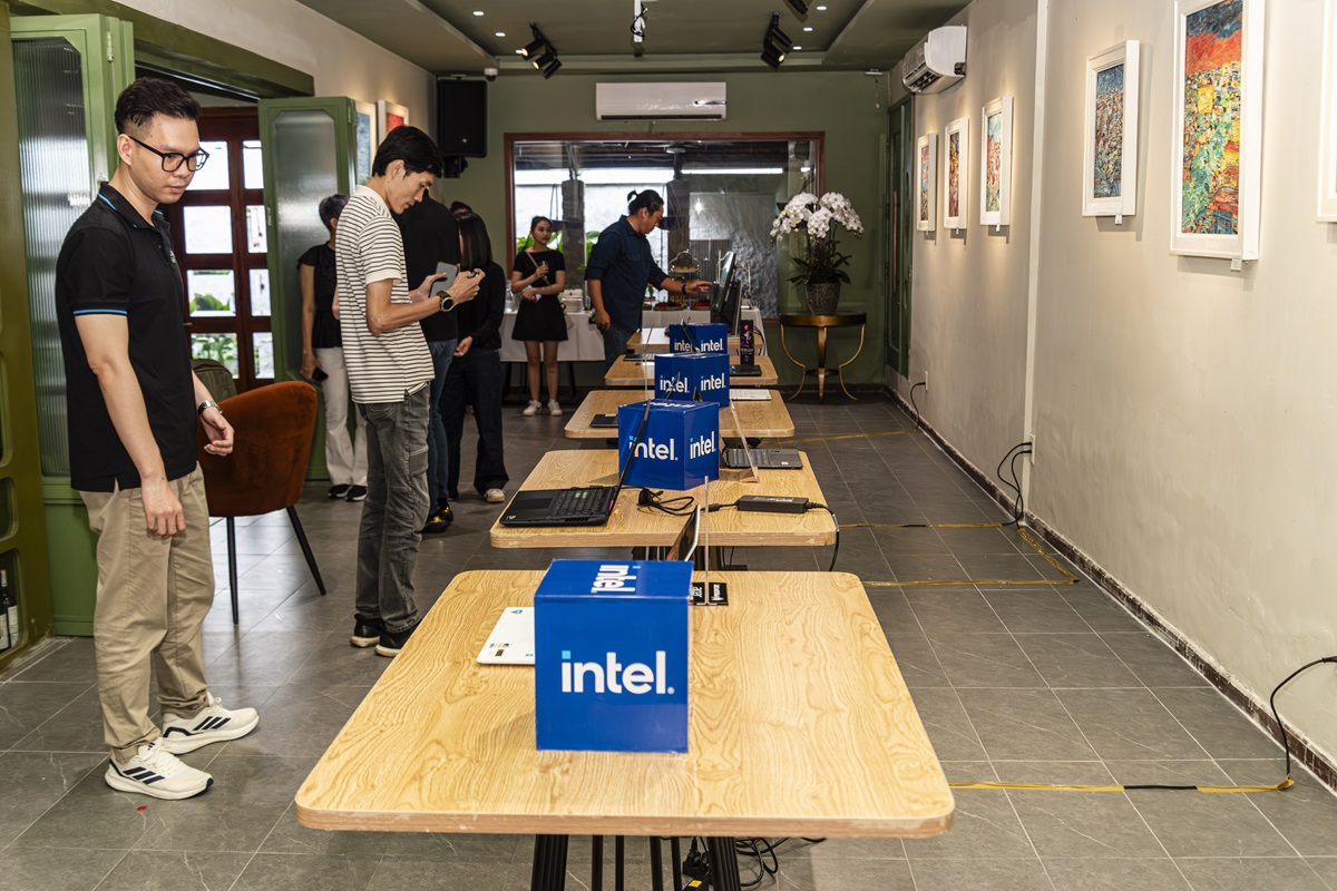 Phổ biến những tính năng hay, miễn phí giúp xử lý công việc nhanh trên AI PC trang bị Intel Core Ultra - intel ai pc 23 09 2025 10 2