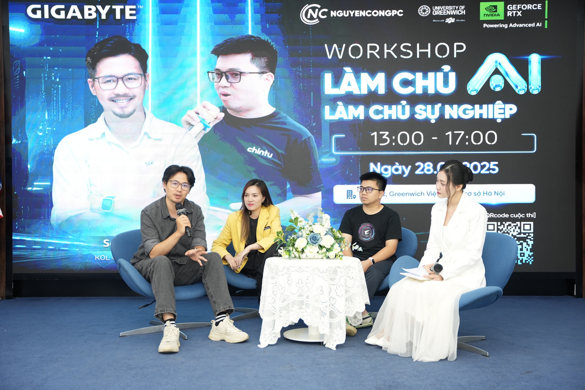 “Làm chủ AI - Làm chủ sự nghiệp”: Workshop giúp bạn trẻ bắt trend AI, trải nghiệm laptop xịn và rinh quà khủng- Ảnh 2. “Làm chủ AI - Làm chủ sự nghiệp”: Workshop giúp bạn trẻ bắt trend AI, trải nghiệm laptop xịn và rinh quà khủng- Ảnh 2.