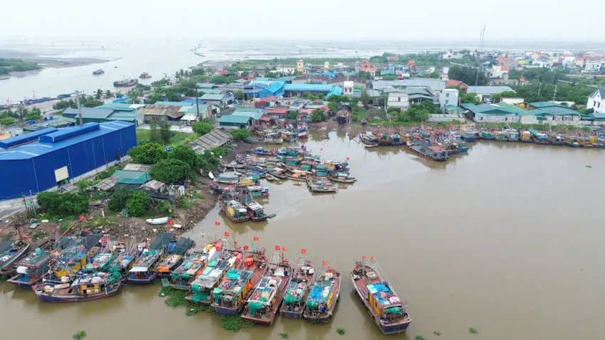 quang-ninh-ninh-binh-hung-yen-bat-dau-cam-bien-de-phong-chong-bao-so-9-1.jpeg