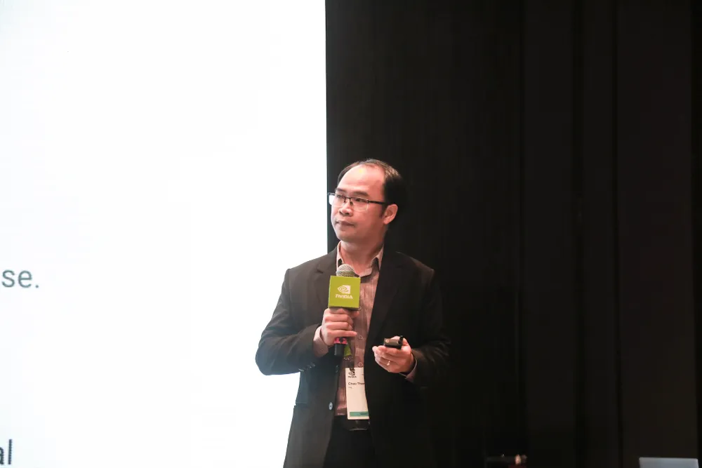 Ts-chau-thanh-duc.jpg