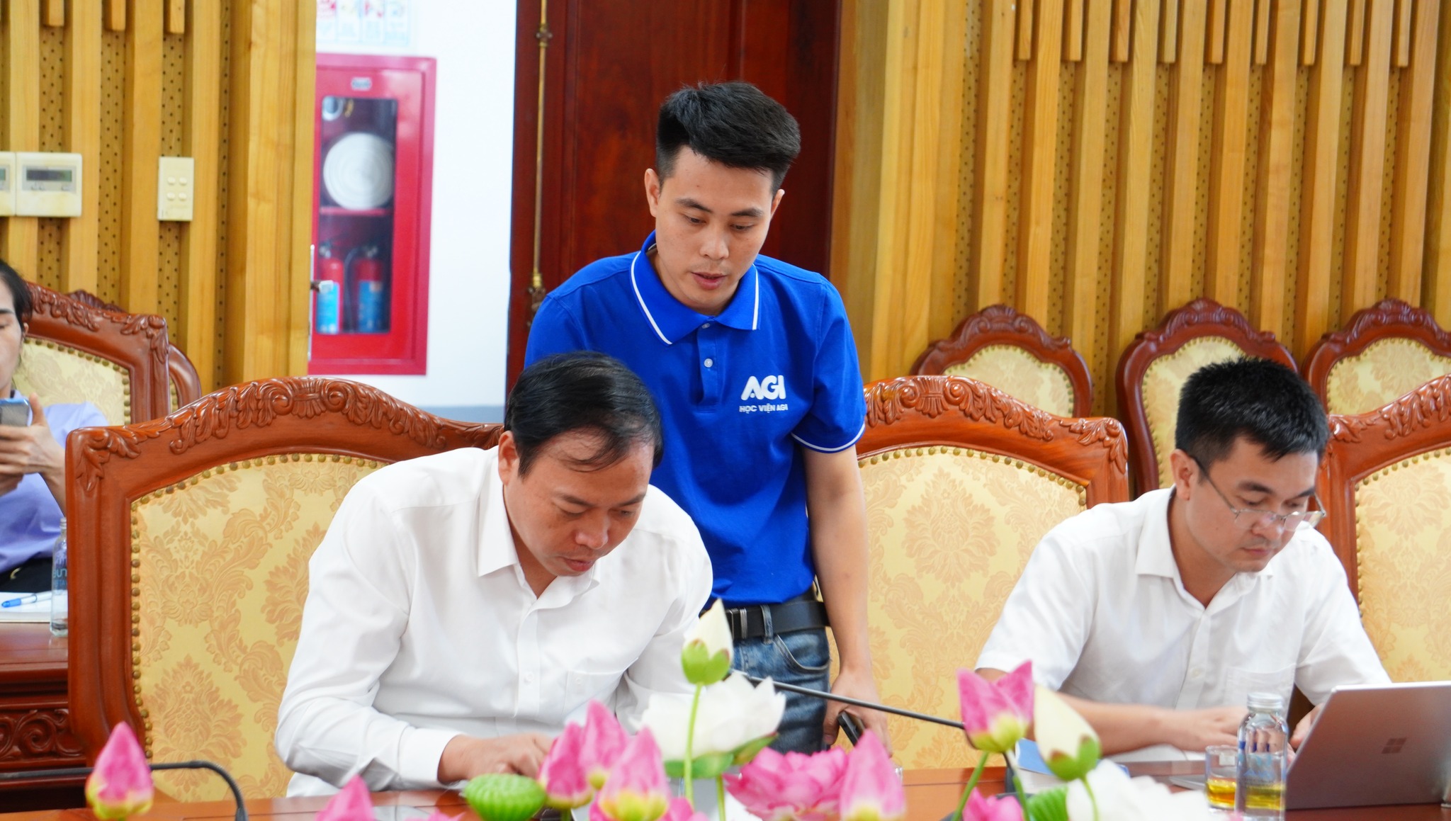 van phong doan dbqh va hdnd tinh tap huan ve ung dung cong nghe tri tue nhan tao ai n5