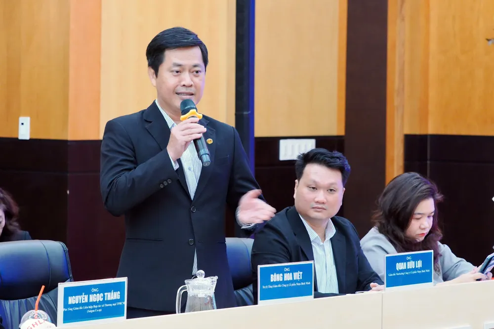 Việt 1.jpg