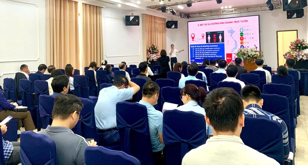 Đẩy mạnh chuyển đổi số trong quản lý và phát triển thương mại điện tử 2 Hải Phòng: Đẩy mạnh chuyển đổi số trong quản lý và phát triển thương mại điện tử - ảnh 2
