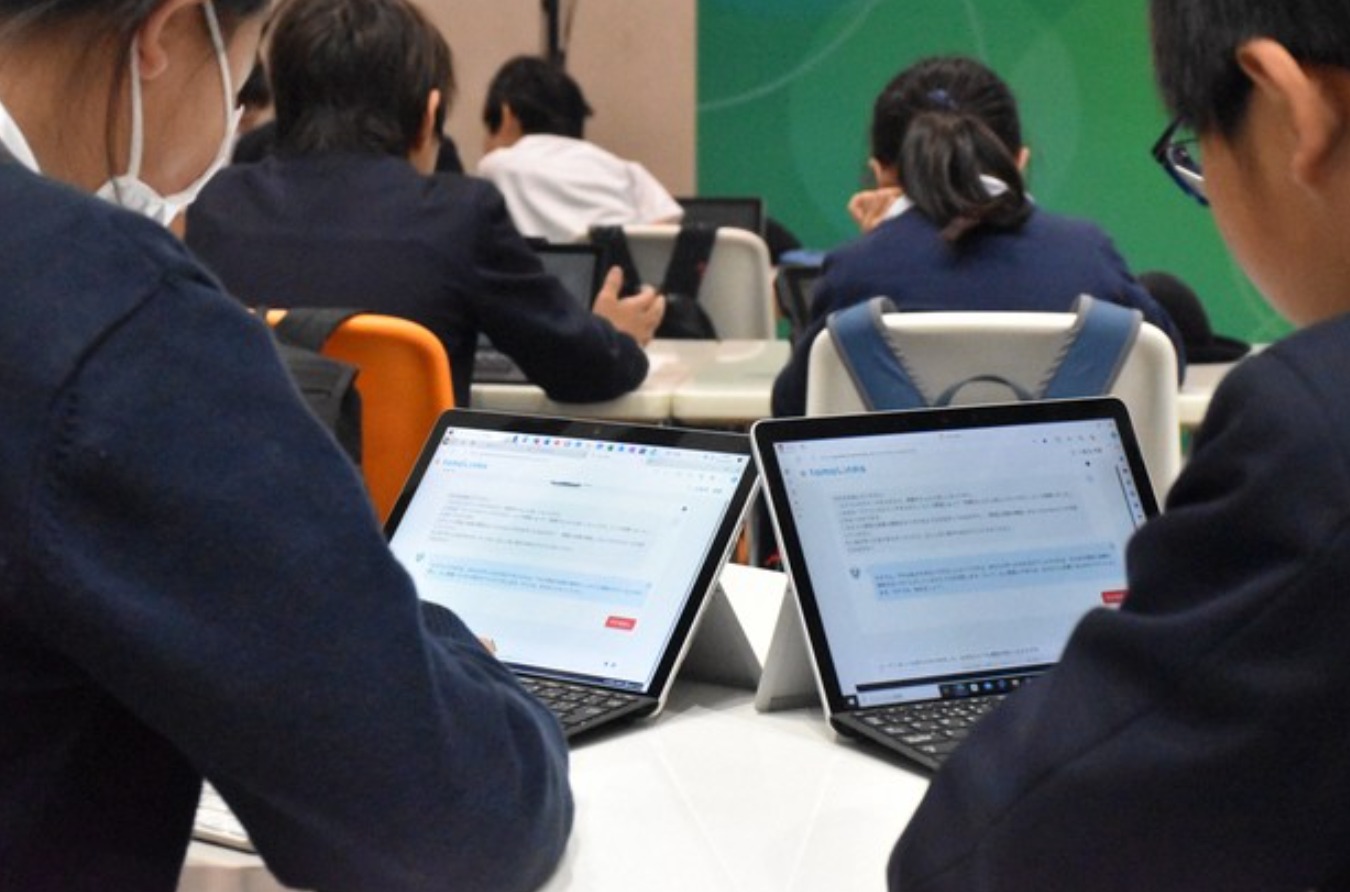 Thách thức đặt ra với nền giáo dục Nhật Bản là làm sao để công nghệ phải phục vụ con người. Ảnh: Kyodo. Thách thức đặt ra với nền giáo dục Nhật Bản là làm sao để công nghệ phải phục vụ con người. Ảnh: Kyodo.