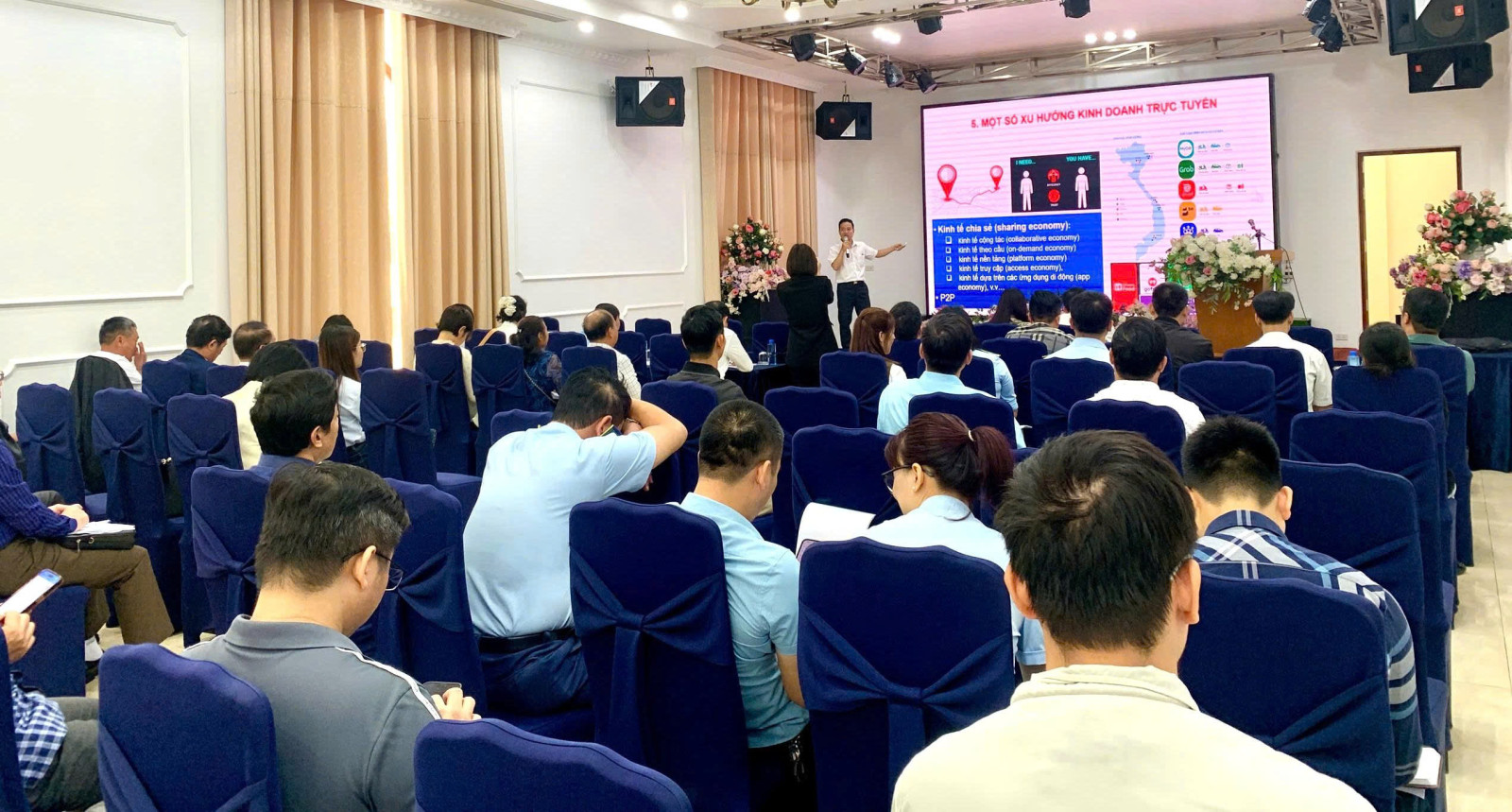 Hải Phòng tăng cường chuyển đổi số và ứng dụng AI trong quản lý, phát triển thương mại điện tử - Ảnh 2