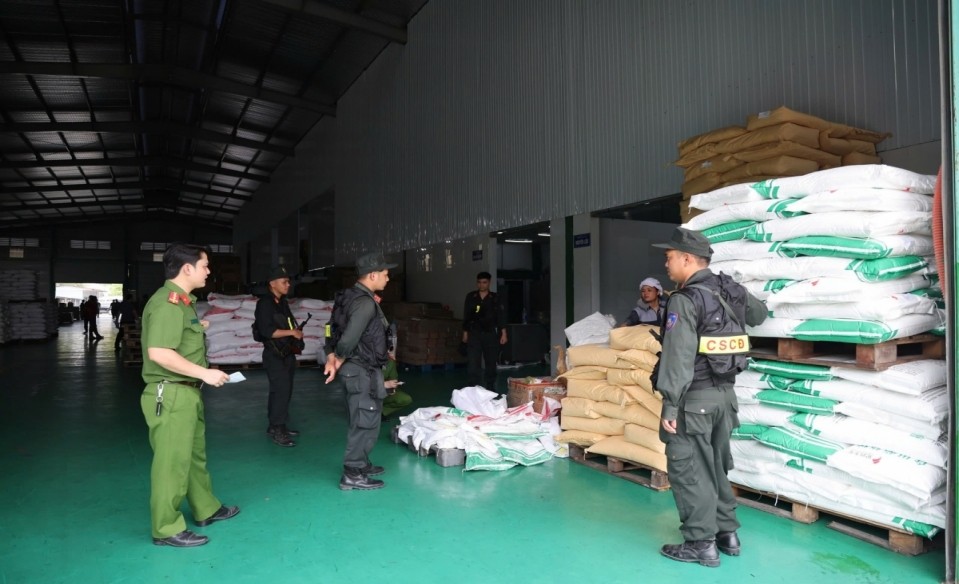 Hội thảo “Hàng giả và các giải pháp công nghệ chống hàng giả” 5 a5 jpg