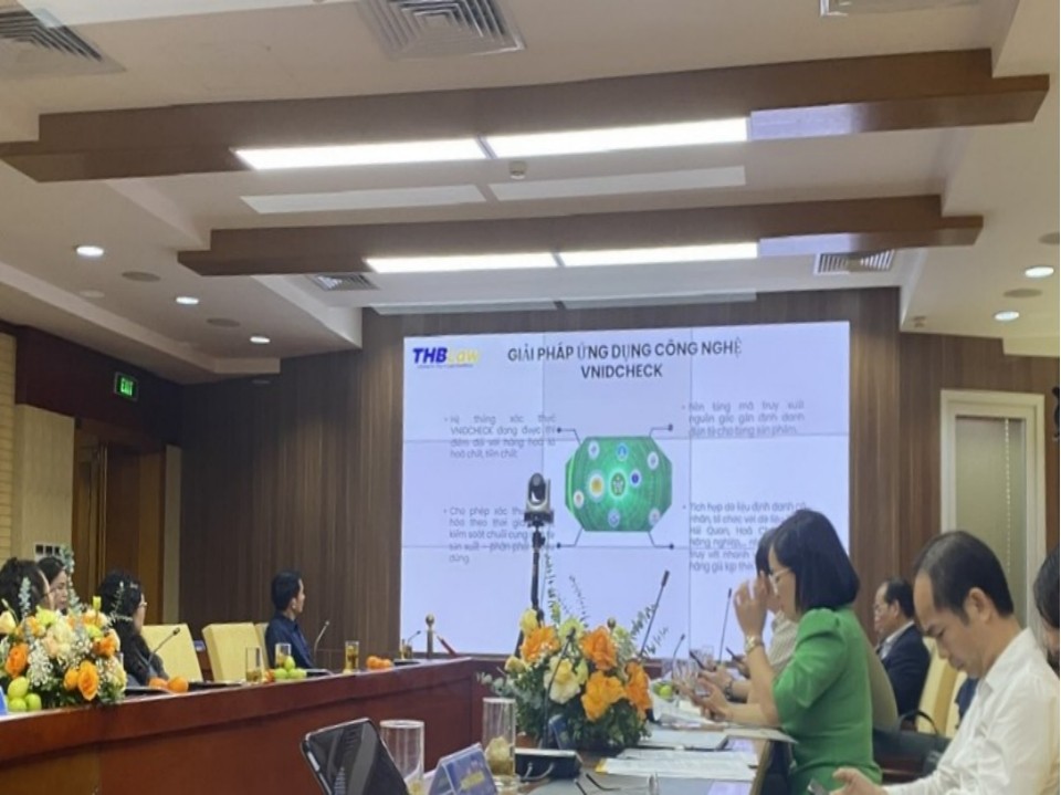 Hội thảo “Hàng giả và các giải pháp công nghệ chống hàng giả” 6 a6 jpg