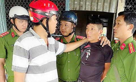 cuop-giat-1_1037_622_550.jpg