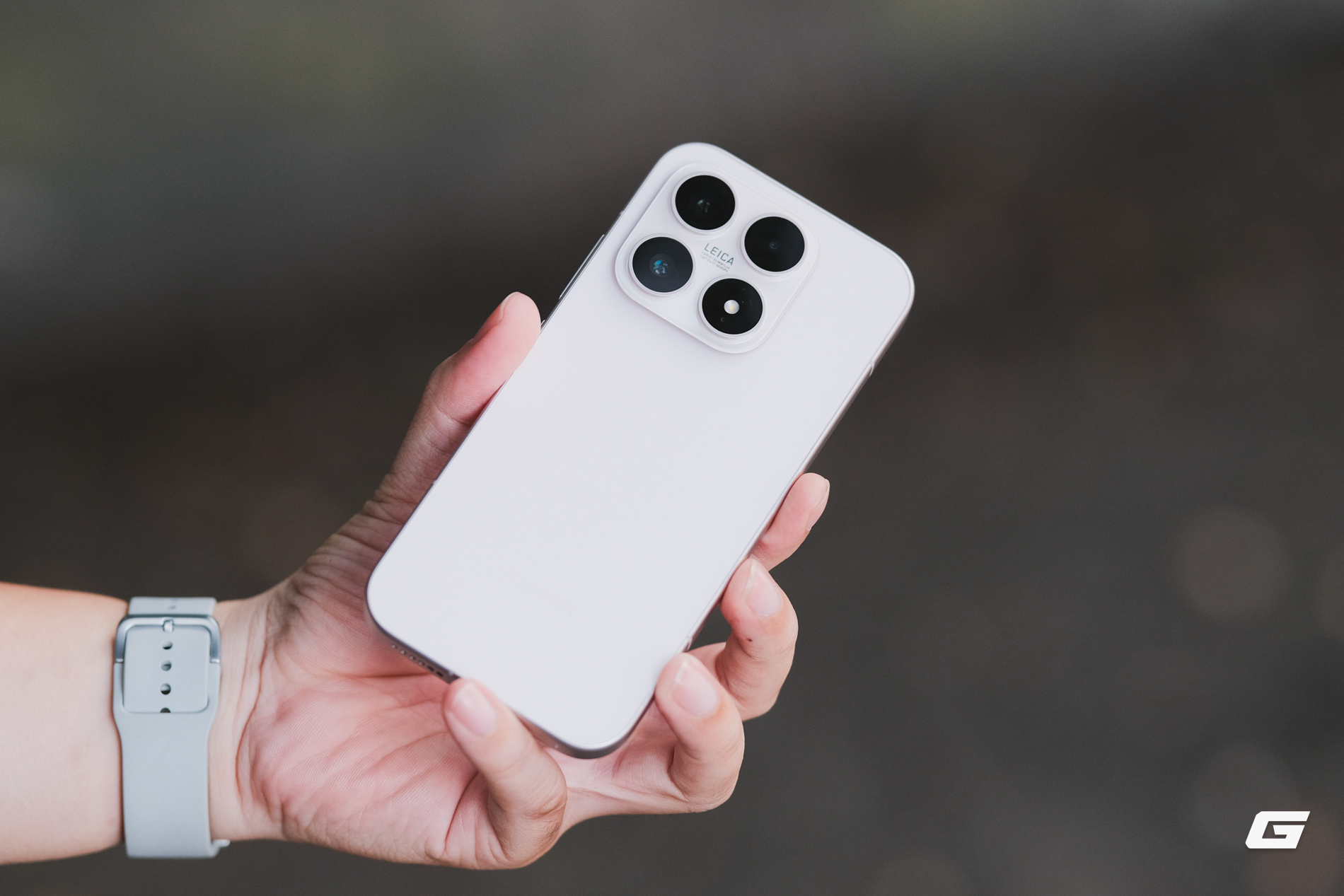 Điện thoại Xiaomi flagship pin 7.000mAh đáng mua nhất- Ảnh 2.