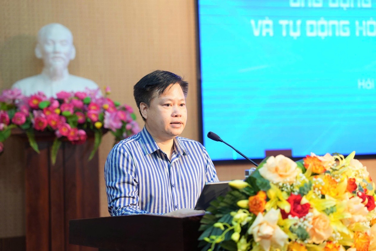 Phó Giám đốc Sở KHCN Phạm Huy Thắng phát biểu khai mạc tập huấn. Phó Giám đốc Sở KHCN Phạm Huy Thắng phát biểu khai mạc tập huấn.