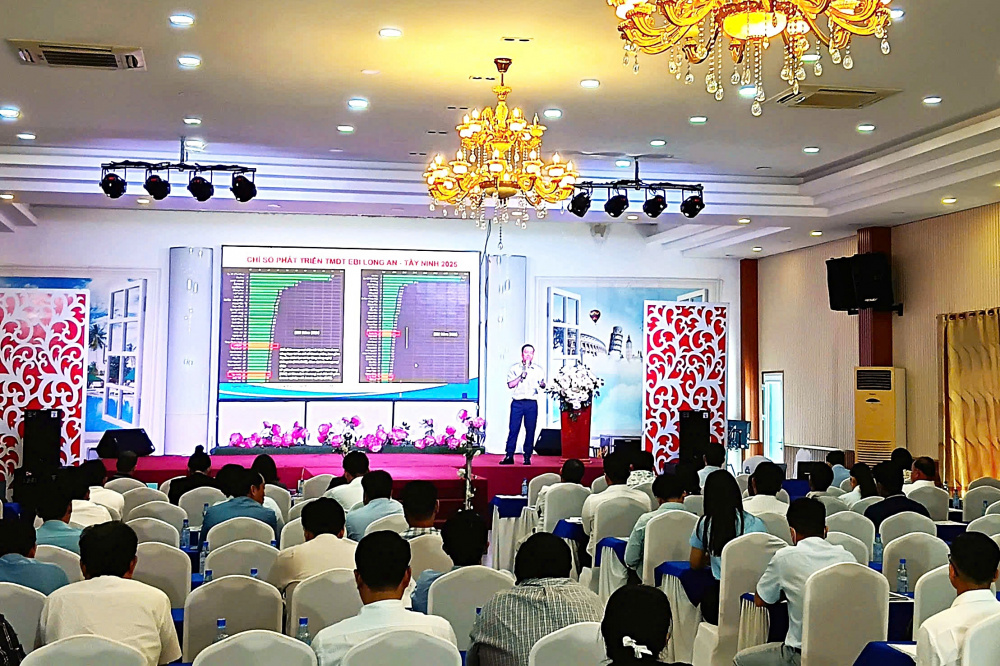 Hội nghị đào tạo, phát triển nguồn nhân lực thương mại điện tử tỉnh Tây Ninh