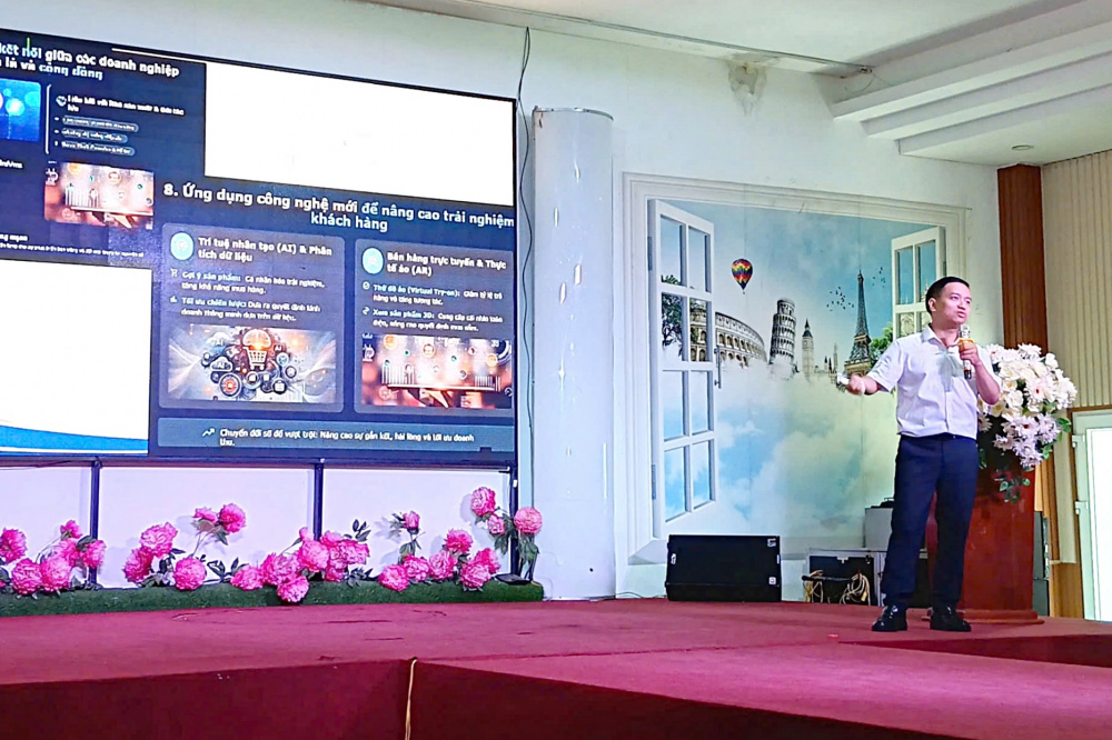 Hội nghị đào tạo, phát triển nguồn nhân lực thương mại điện tử tỉnh Tây Ninh