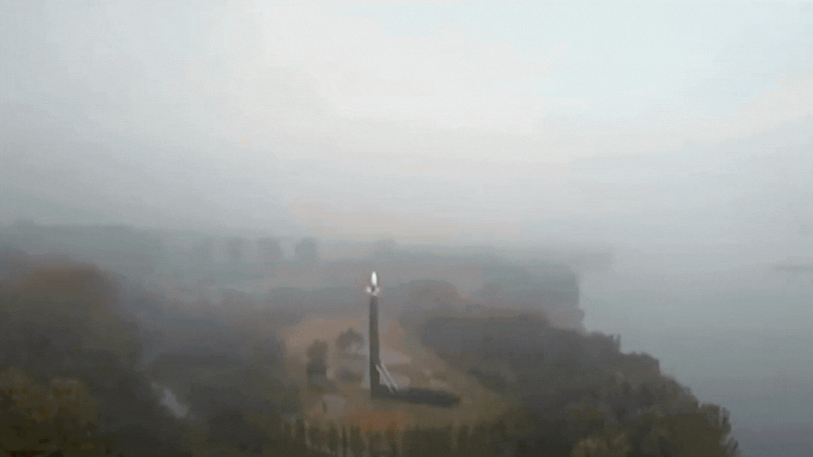 Mũ chiến đấu EagleEye AI, phân tích thời gian thực, làm sôi động giới quân sự 7 Tên lửa Hwasong-20 AI tầm bắn 15.000km, công nghệ hạt nhân đỉnh cao, 'thay đổi quân sự toàn cầu'