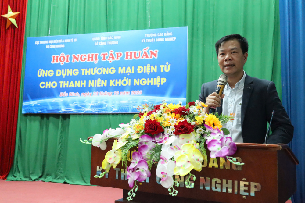 Hỗ trợ thanh niên khởi nghiệp cùng thương mại điện tử 2 Thanh niên Bắc Ninh khởi nghiệp cùng thương mại điện tử