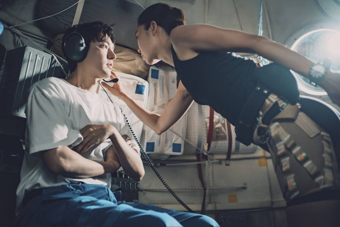 Từ Lee Min Ho đến Song Joong Ki, thời câu view kiếm tiền từ sao hạng A đã qua rồi- Ảnh 2.
