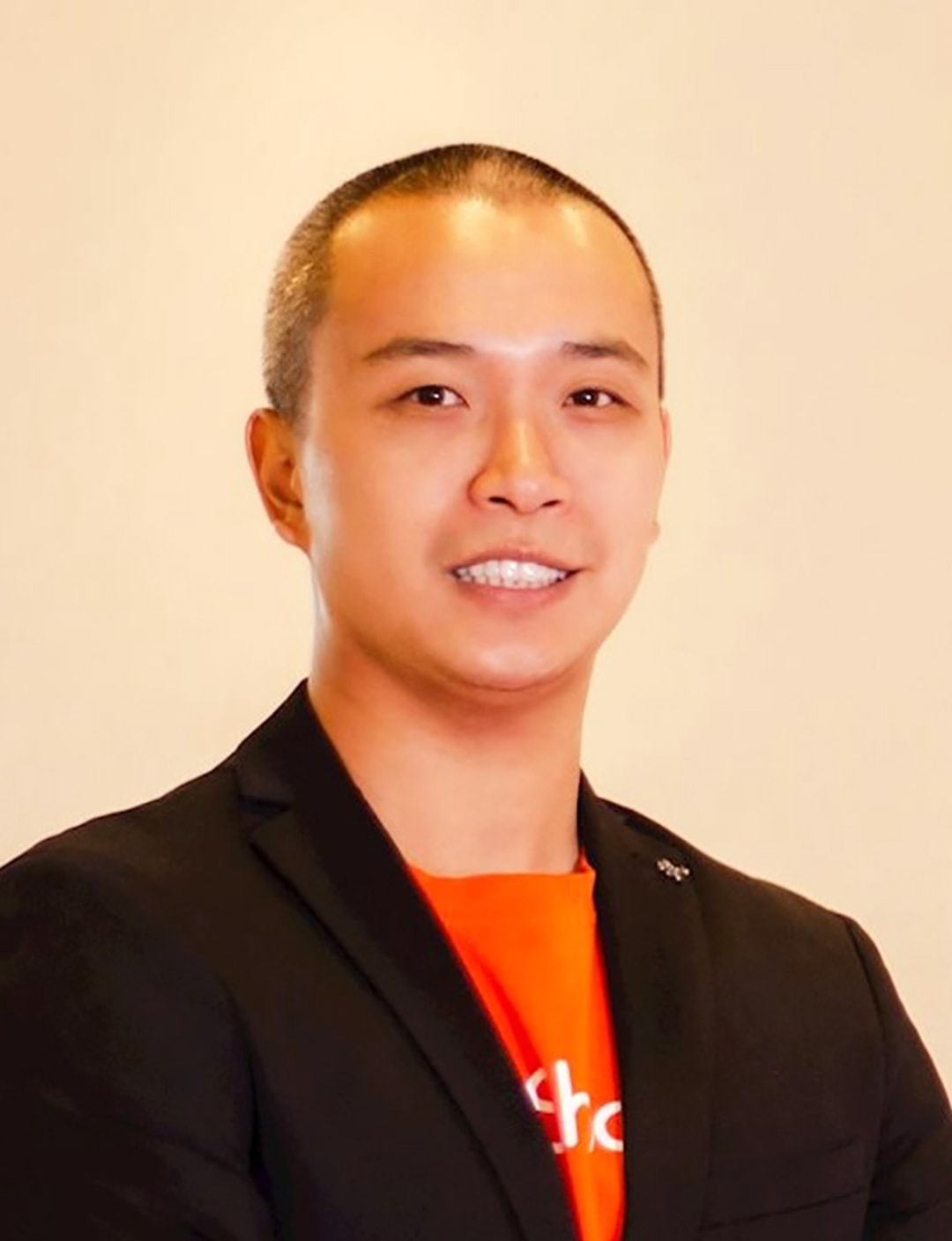 Thương mại điện tử giúp mở rộng cơ hội tiếp cận thị trường 2 yk-tran-tuan-anh.jpg
