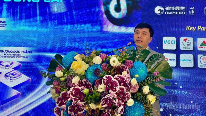 AI thúc đẩy đổi mới sáng tạo cho thế hệ trẻ Việt Nam 3 Ông Hoàng Mạnh Hà, Phó Tổng Giám đốc ACCESSTRADE Việt Nam.