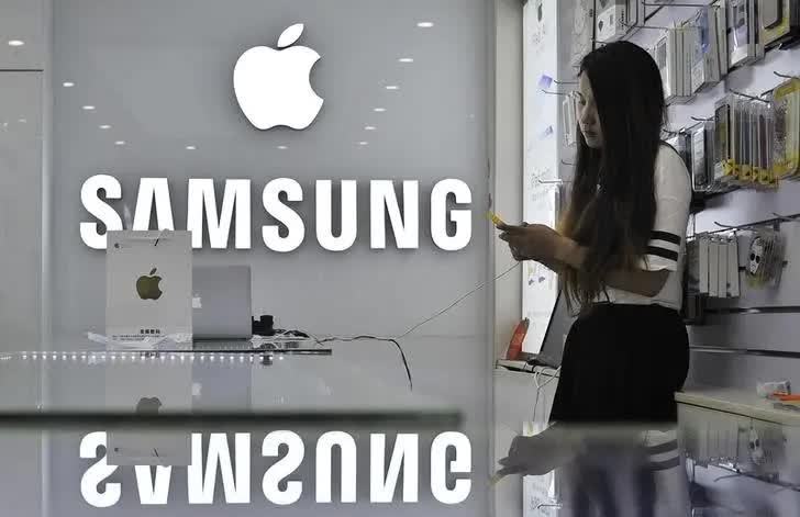 Trộm ở London chê điện thoại Samsung, chỉ săn iPhone 1 Trộm ở London chê điện thoại Samsung, chỉ 'săn' iPhone - Ảnh 1.