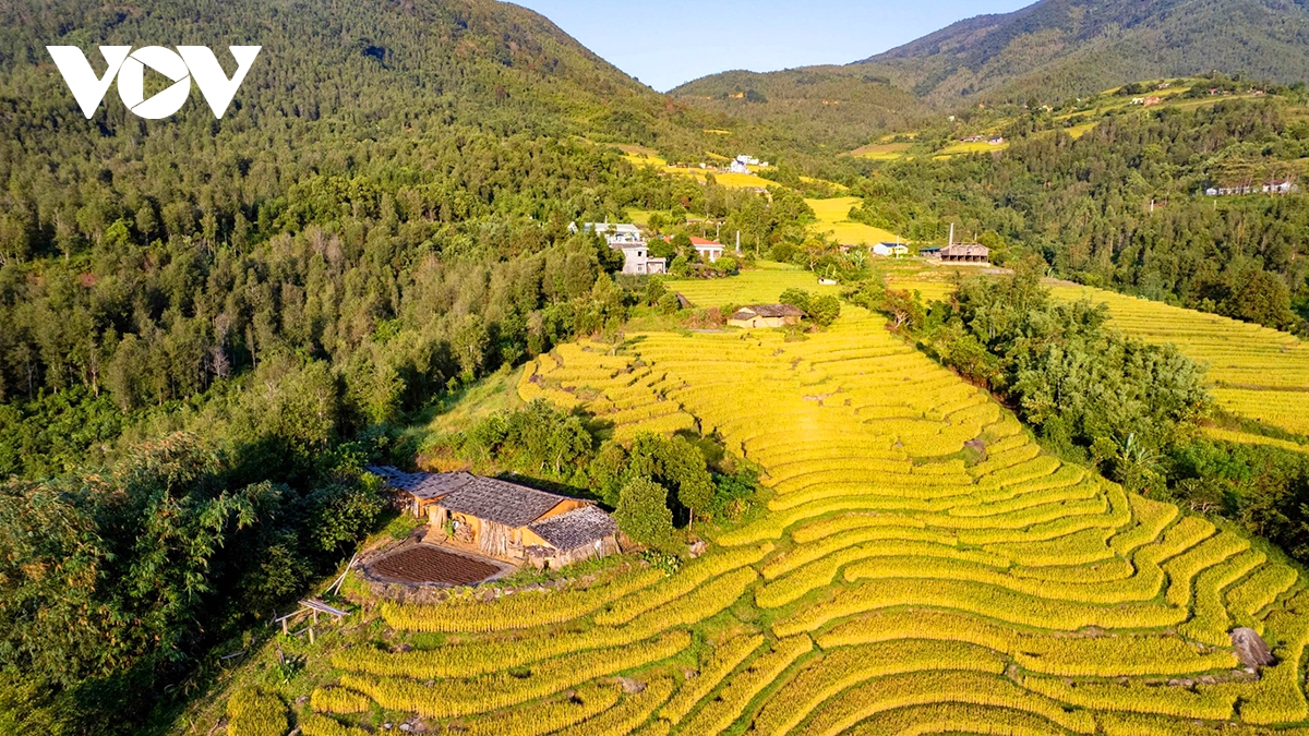 quang ninh tu dong ruong den du lich cong dong binh lieu hinh anh 1