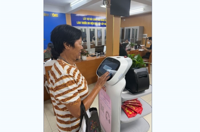 Chuyển đổi số và ứng dụng AI, bigdata trong quản lý đô thị ở Việt Nam hiện nay 3 Chuy%u1EC3n %u0111%u1ED5i s%u1ED1 và %u1EE9ng d%u1EE5ng AI, bigdata trong qu%u1EA3n lý %u0111ô th%u1ECB %u1EDF Vi%u1EC7t Nam hi%u1EC7n nay