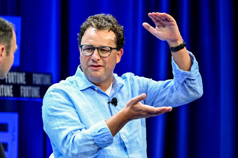 Ông Dario Amodei, CEO Anthropic nhiều lần tuyên bố AI sẽ thay thế công việc của con người. Ảnh: Fortune.