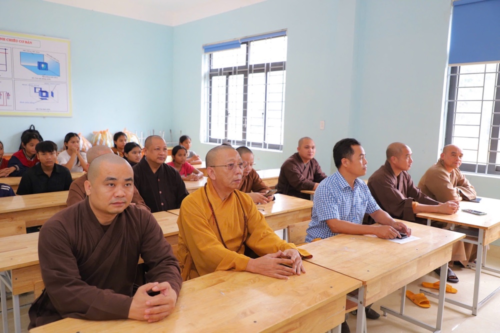 884f979a aef1 4da3 bf2f a532b45ed4c6 crop