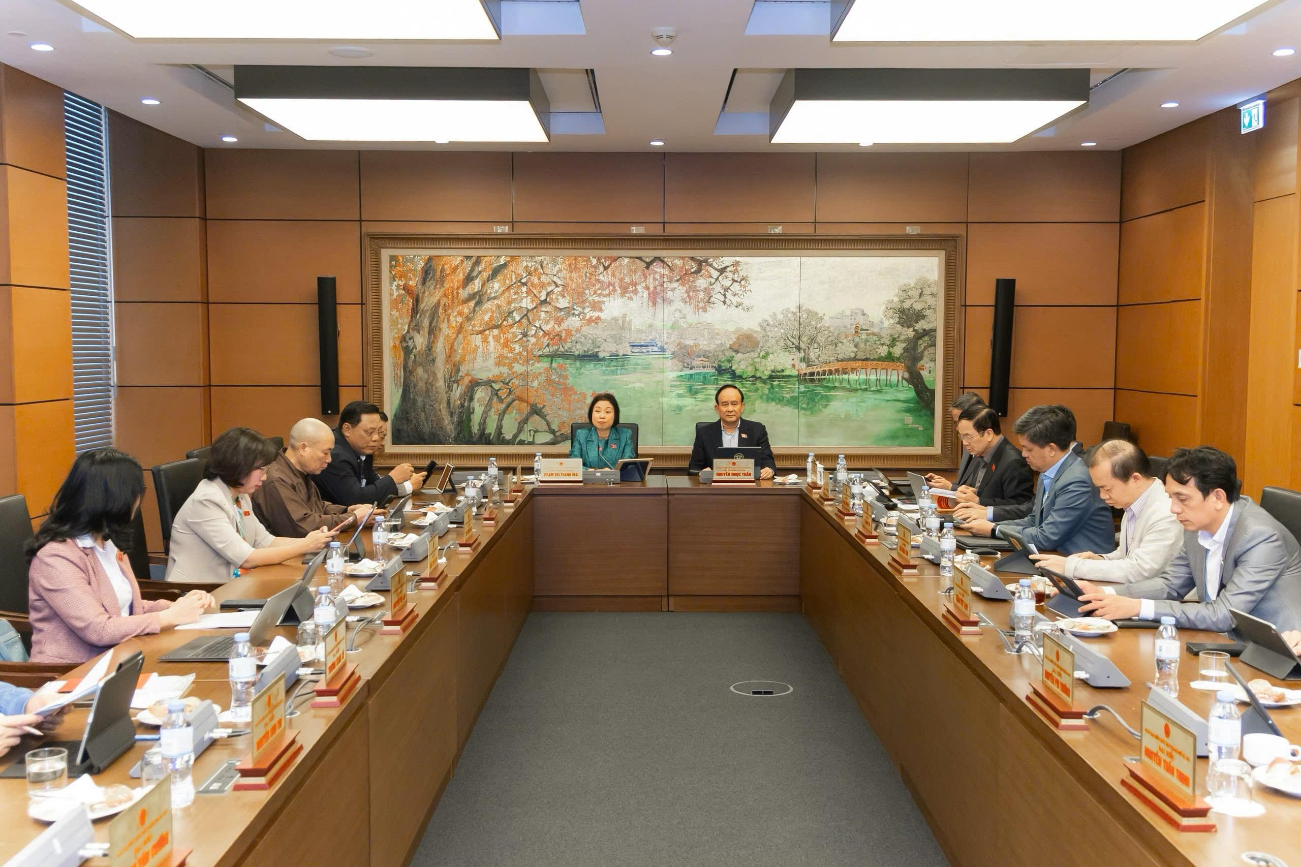 Nhiều ý kiến góp ý hoàn thiện Dự thảo Luật Thương mại điện tử, bảo đảm thống nhất và khả thi- Ảnh 1.