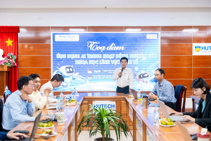 Giảng viên Khoa Tài chính 2 Giảng viên Khoa Tài chính - Thương mại cập nhật xu hướng ứng dụng AI trong nghiên cứu khoa học lĩnh vực kinh tế 36