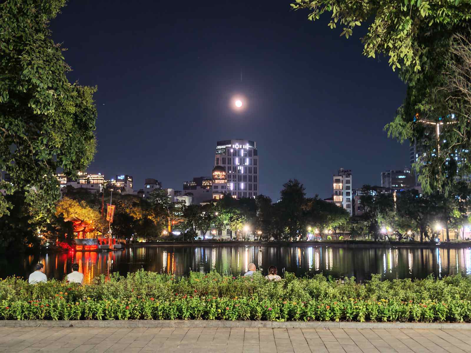 Camera điện thoại gập giờ đã rất tốt rồi! 6 HONOR Magic V5 Camera test 2 4