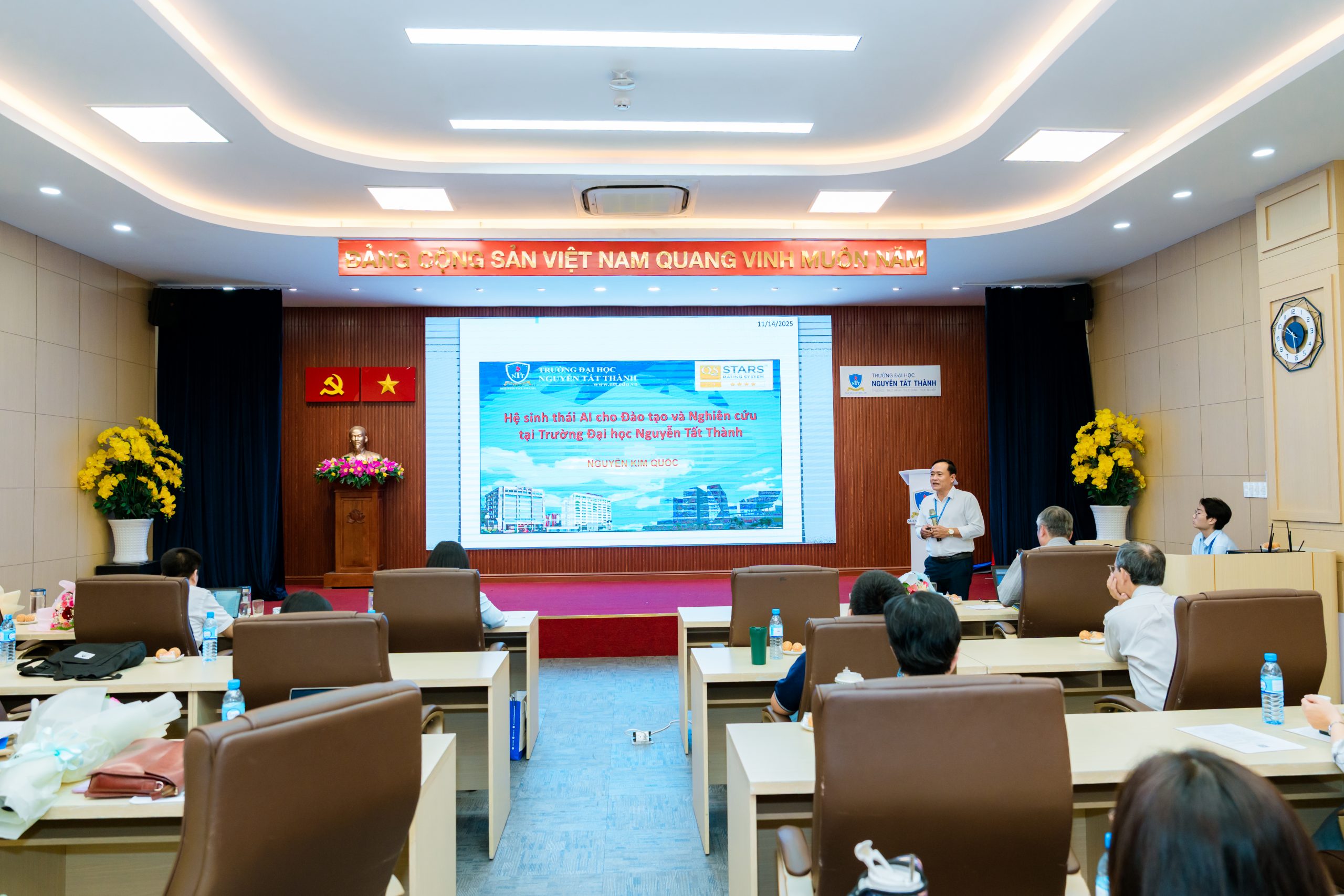 Tap huan Ung dung AI trong nghien cuu khoa hoc va giao duc mo 1 scaled