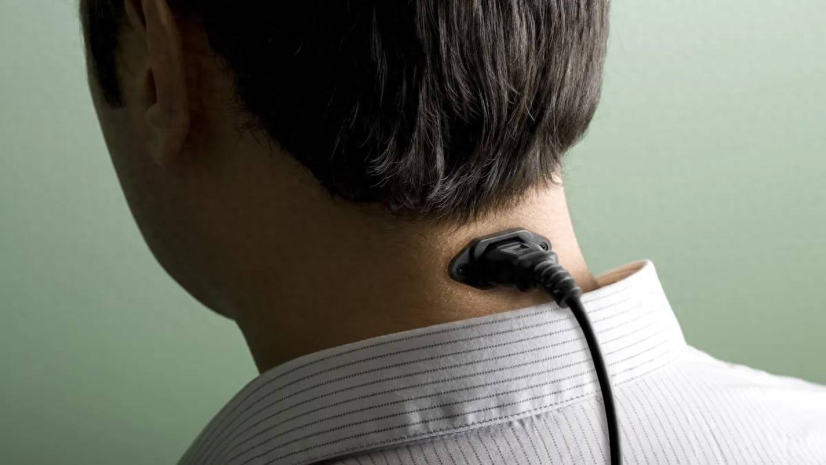 Sử dụng trí tuệ nhân tạo có khiến chúng ta mất đi khả năng suy nghĩ độc lập không?- Ảnh 1. Sử dụng trí tuệ nhân tạo có khiến chúng ta mất đi khả năng suy nghĩ độc lập không?- Ảnh 1.