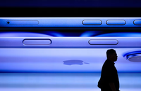 apple vuot moc 4000 ty usd theo sau nvidia va microsoft trong cuoc dua ai nghin ty 1382 7379