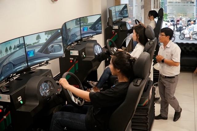 Người dân nói gì về đề xuất bỏ bài thi mô phỏng tình huống giao thông trong sát hạch cấp GPLX? 1 bai thi mo phong 151248