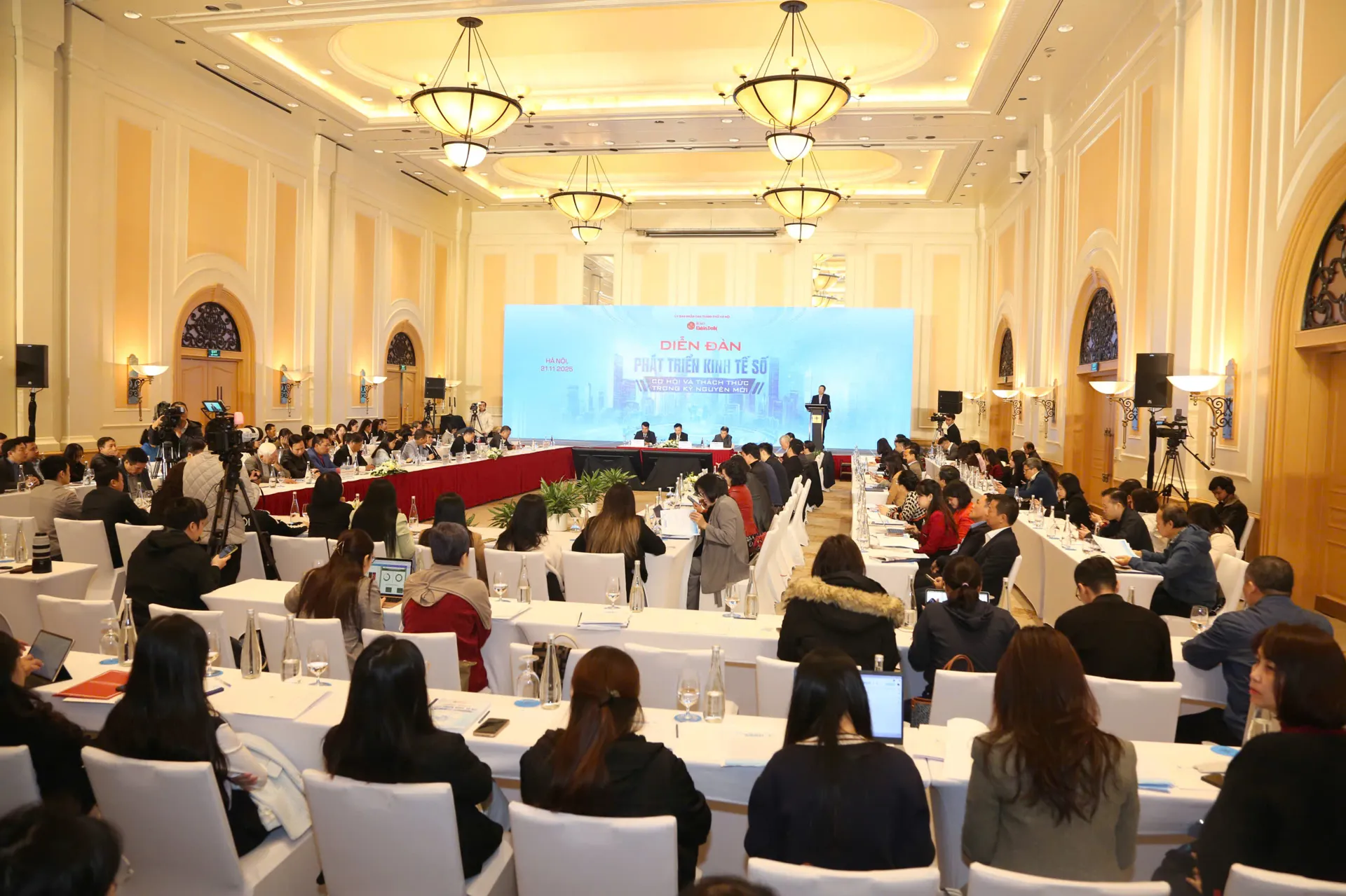 Hình ảnh 1 dien dan 1 1763695922