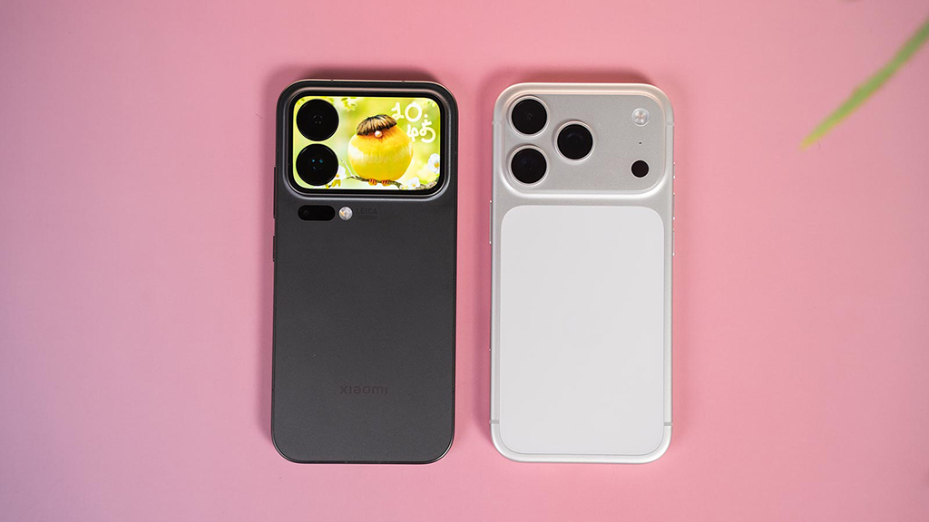 Những điều cần cân nhắc khi chọn mua giữa điện thoại nắp gập và điện thoại dạng thanh truyền thống nhỏ gọn 2 flip_001.jpg (193 KB)