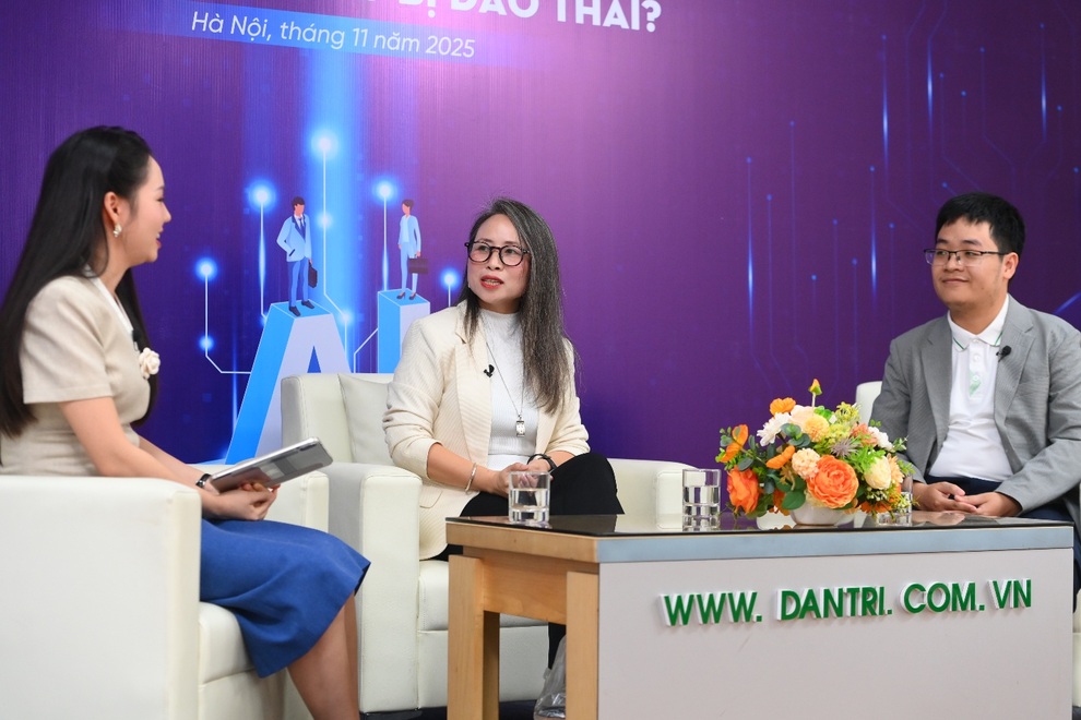 AI tái định hình thị trường việc làm: Thích ứng để tồn tại - 1 AI tái định hình thị trường việc làm: Thích ứng để tồn tại - 1