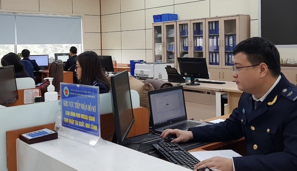 Phong trào đặt mục tiêu cụ thể, trong năm 2025, 90% cán bộ, công chức và người lao động hiểu biết về chuyển đổi số, sử dụng thành thạo các nền tảng, dịch vụ số và ứng dụng AI hỗ trợ công việc Phong trào đặt mục tiêu cụ thể, trong năm 2025, 90% cán bộ, công chức và người lao động hiểu biết về chuyển đổi số, sử dụng thành thạo các nền tảng, dịch vụ số và ứng dụng AI hỗ trợ công việc