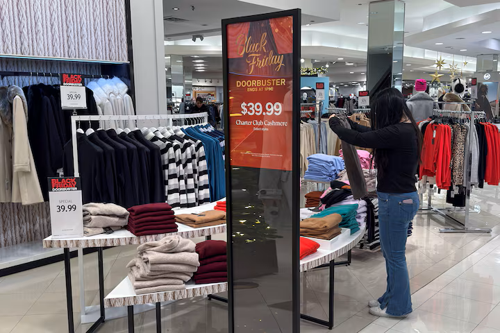 Công nghệ 30/11: AI tạo cú hích kỷ lục Black Friday 2025- Ảnh 1.