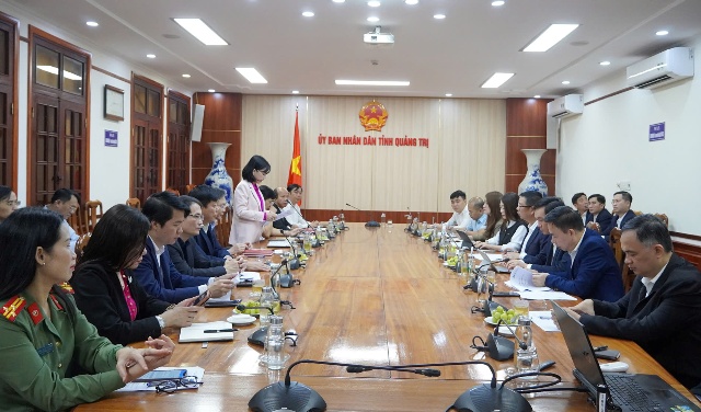 Quang cảnh buổi làm việc giữa UBND tỉnh Quảng Trị và Tổng Công ty Cảng hàng không Việt Nam (ACV).